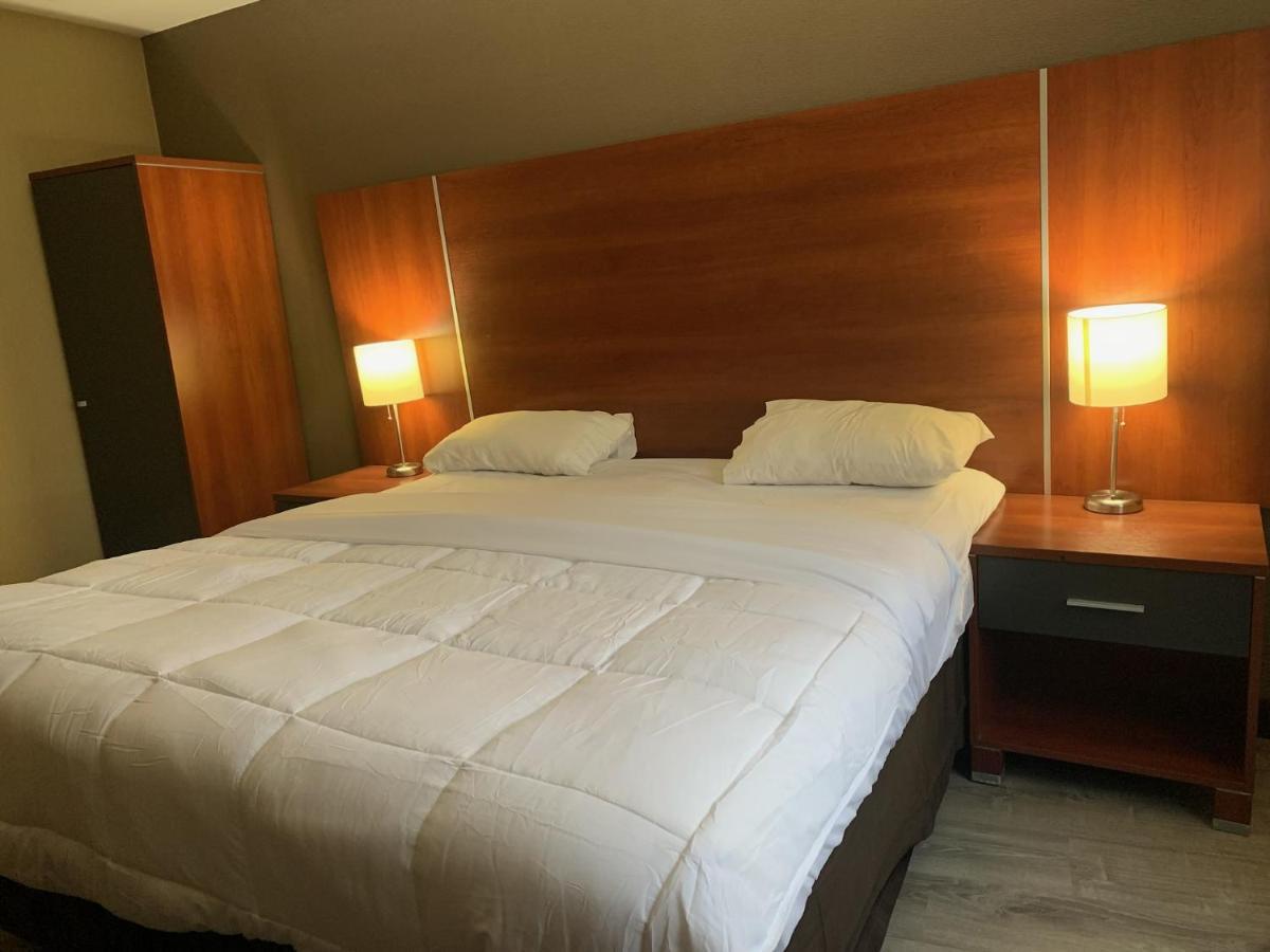 Sky Hotel Flushing/Laguardia Airport Ню Йорк Екстериор снимка