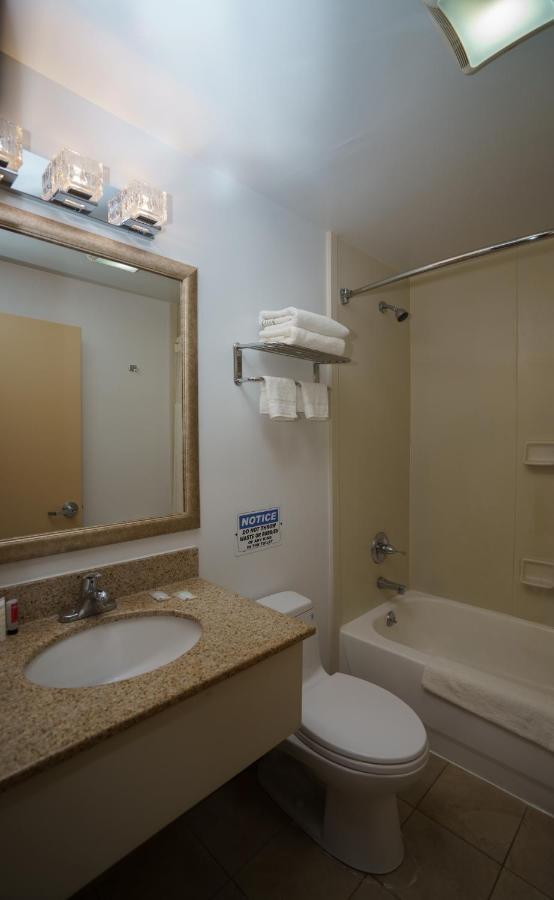 Sky Hotel Flushing/Laguardia Airport Ню Йорк Екстериор снимка